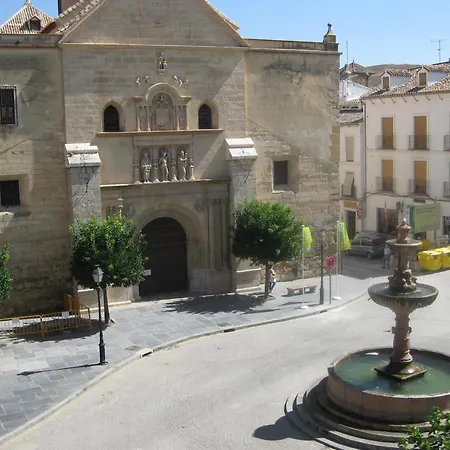 Plaza San Sebastian Hotel