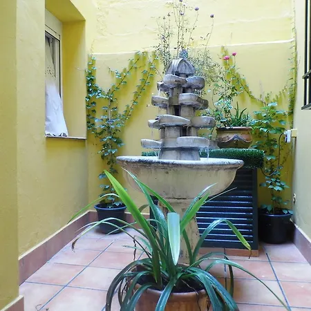 Plaza San Sebastian 2*